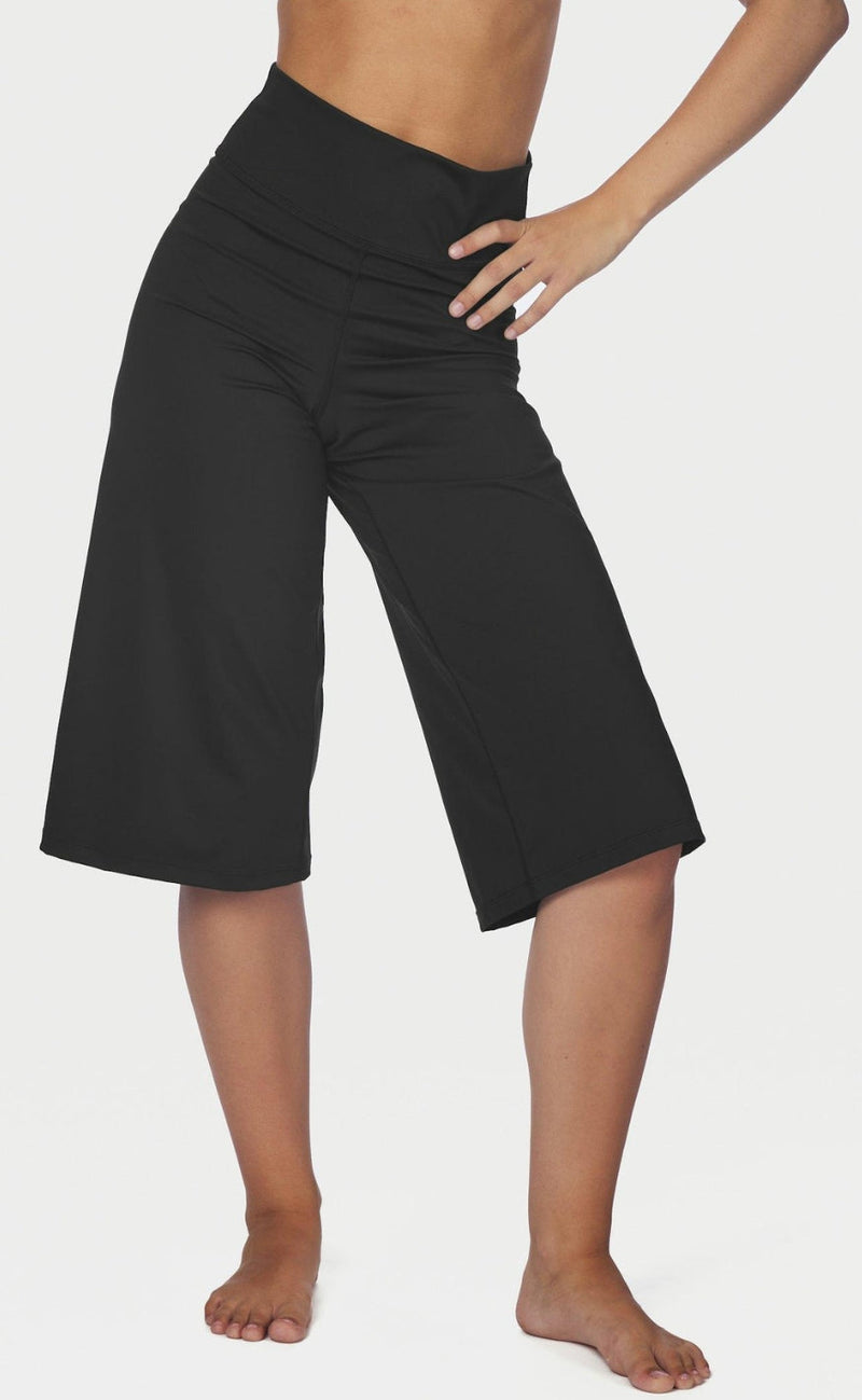 Neo Noir Bukser - Lauri Wide Capri - Black