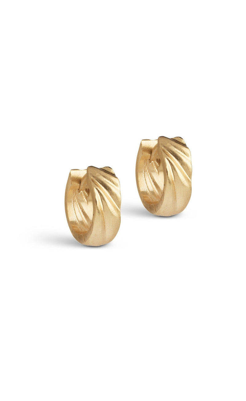 ENAMEL Copenhagen Øreringer - Wave Mini Hoops - Gold Colour