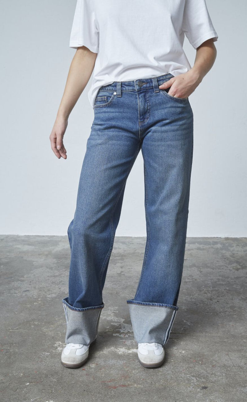 Sisters Point Jeans - ONEA-TURNUP2 - Vintage Blue