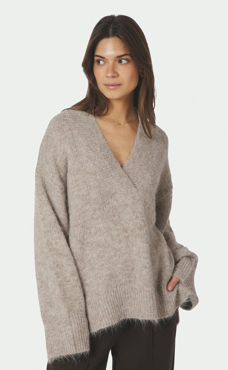 Neo Noir Genser - Melli Fluffy - Beige Melange