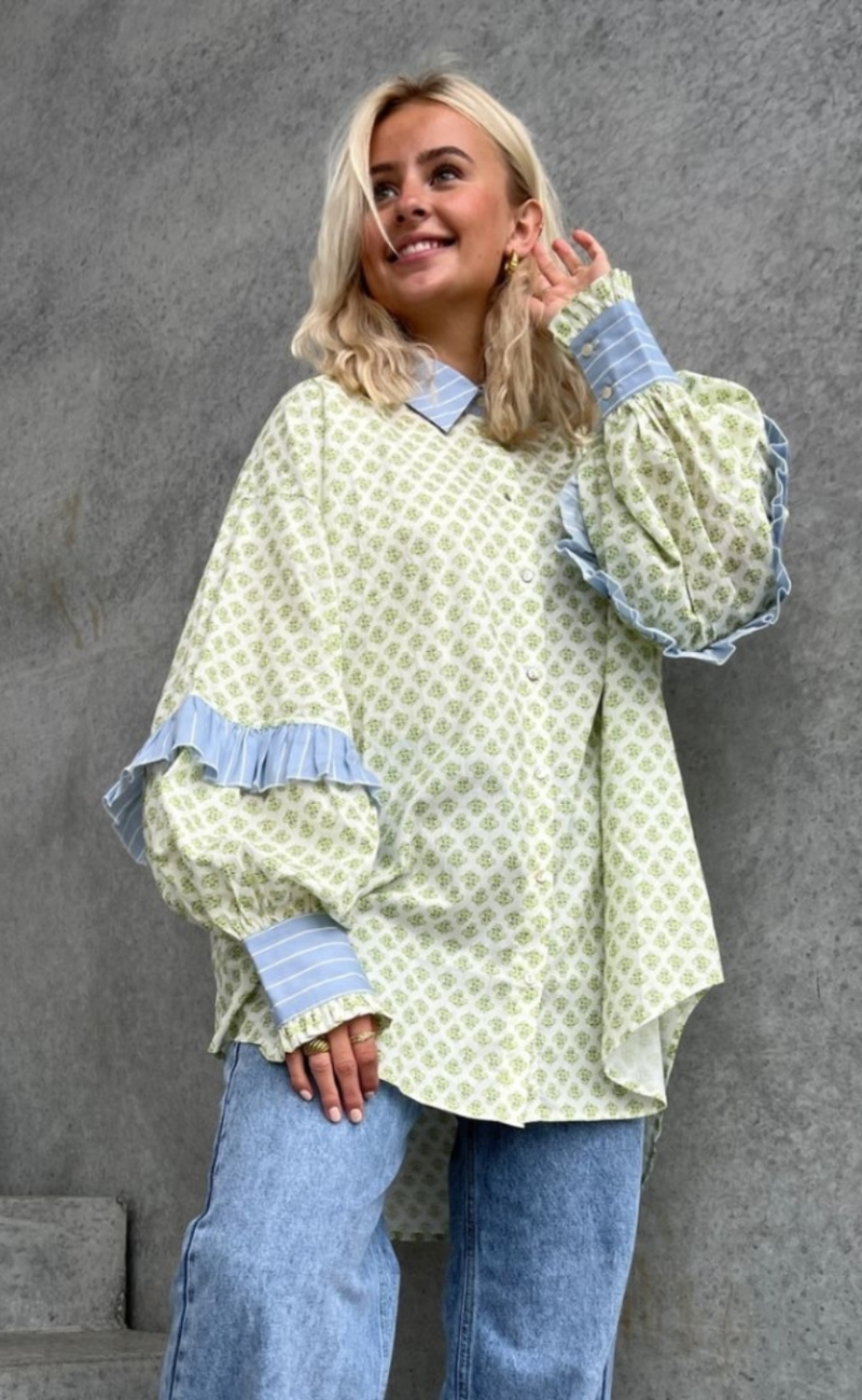 Stories From The Atelier Skjorte - The Camolille - Green