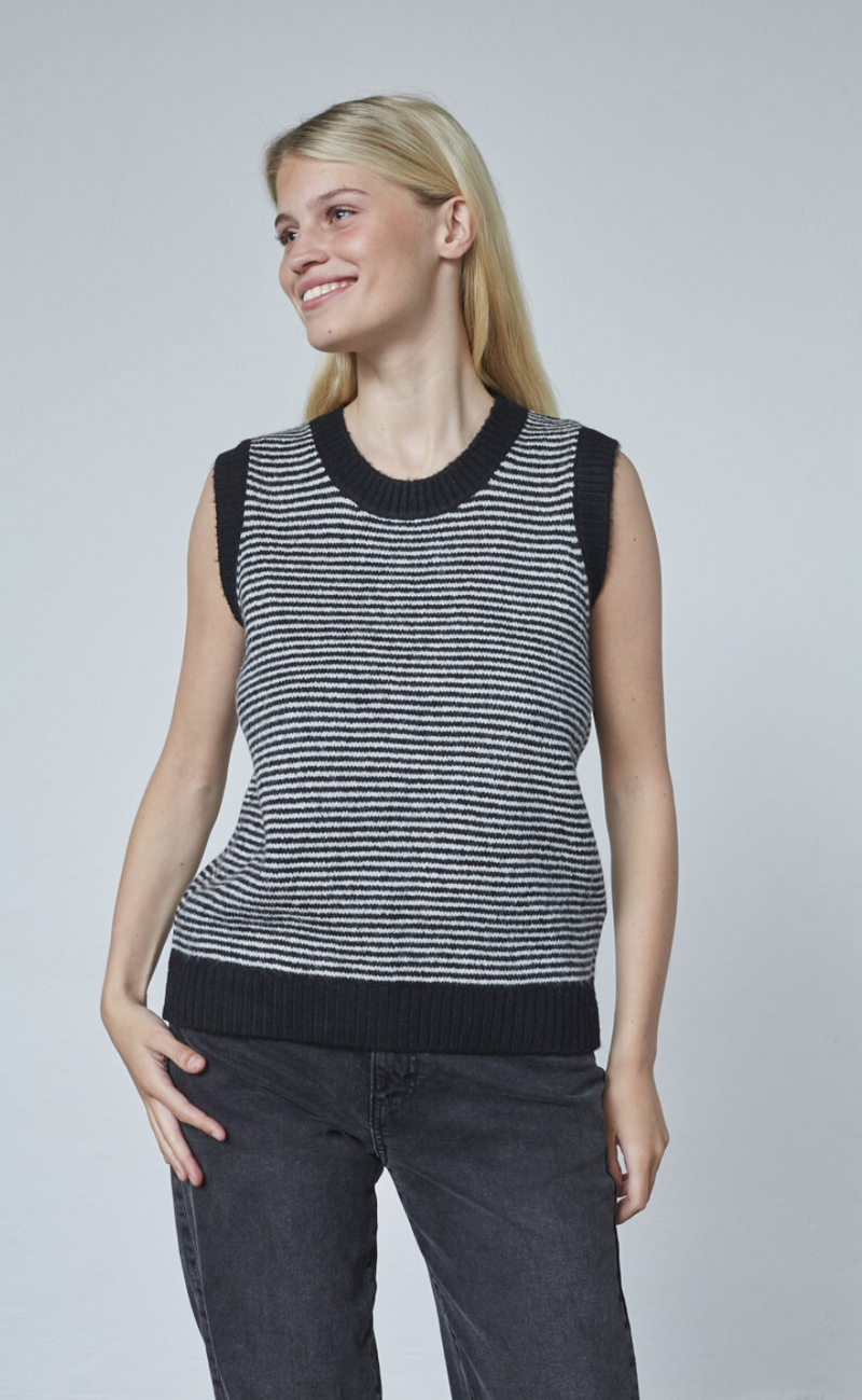 Sisters Point Genser - Megi-VE - Black/Cream