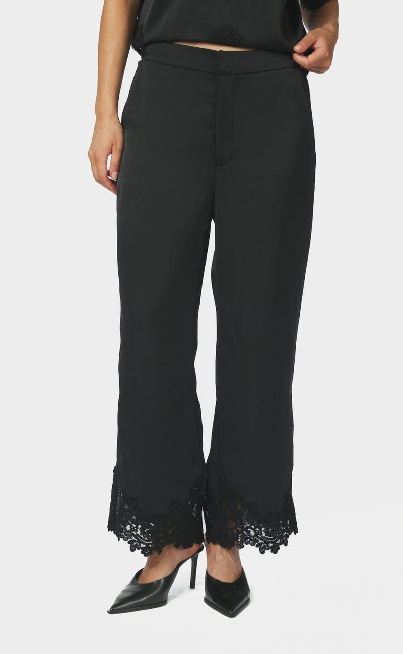 Neo Noir Bukser - Emery Heavy Sateen Lace - Black