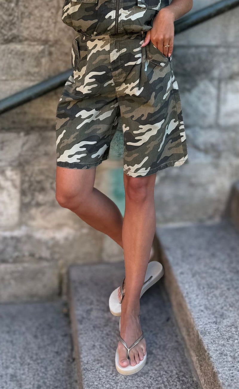 Sisters Point Shorts - EDITH-SHO1 - Camouflage