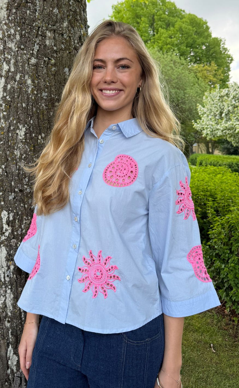 Continue Skjorte - Emilia - Light Blue