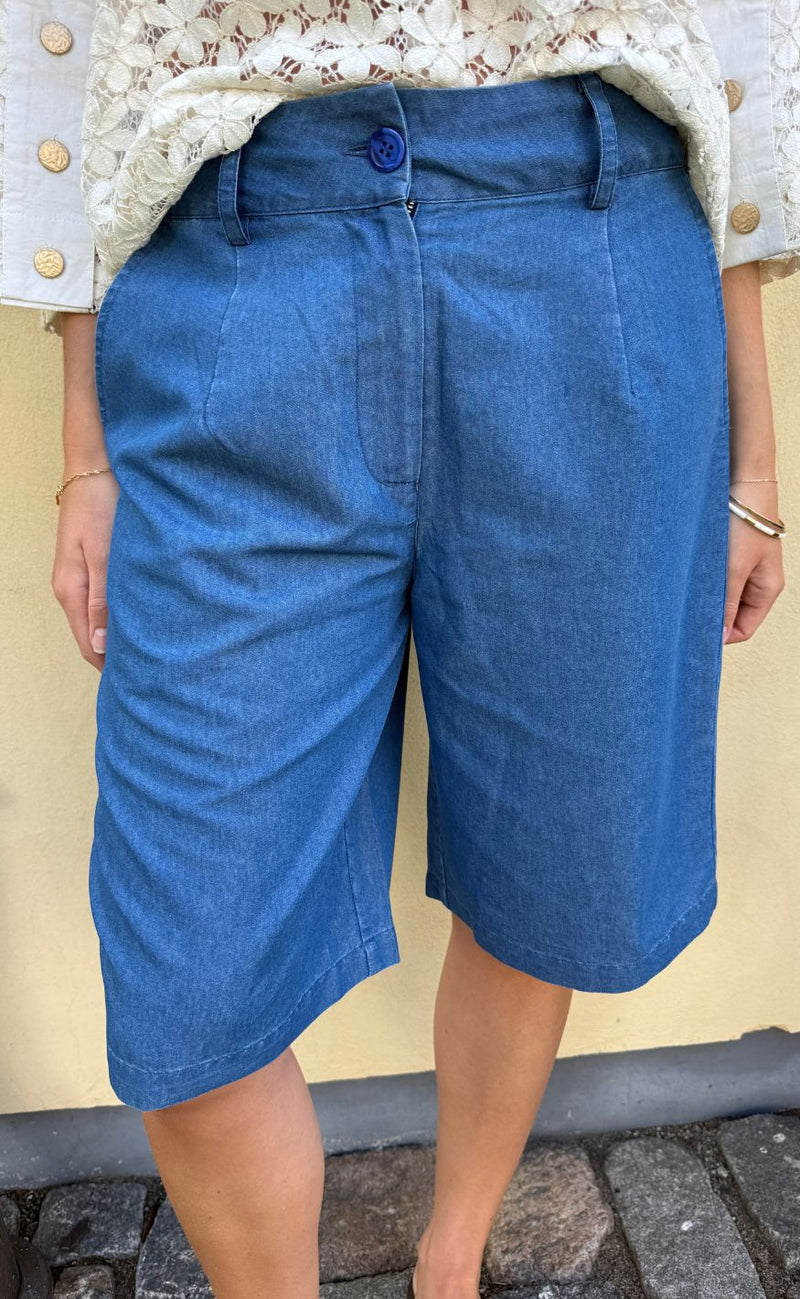 Continue Shorts - Celina - Chambre