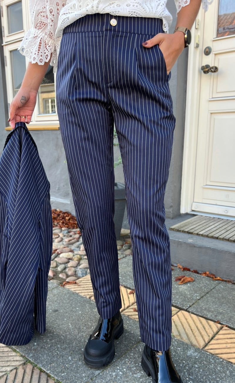 INA Copenhagen Bukser - Zoey Straight - Navy Pinstripe