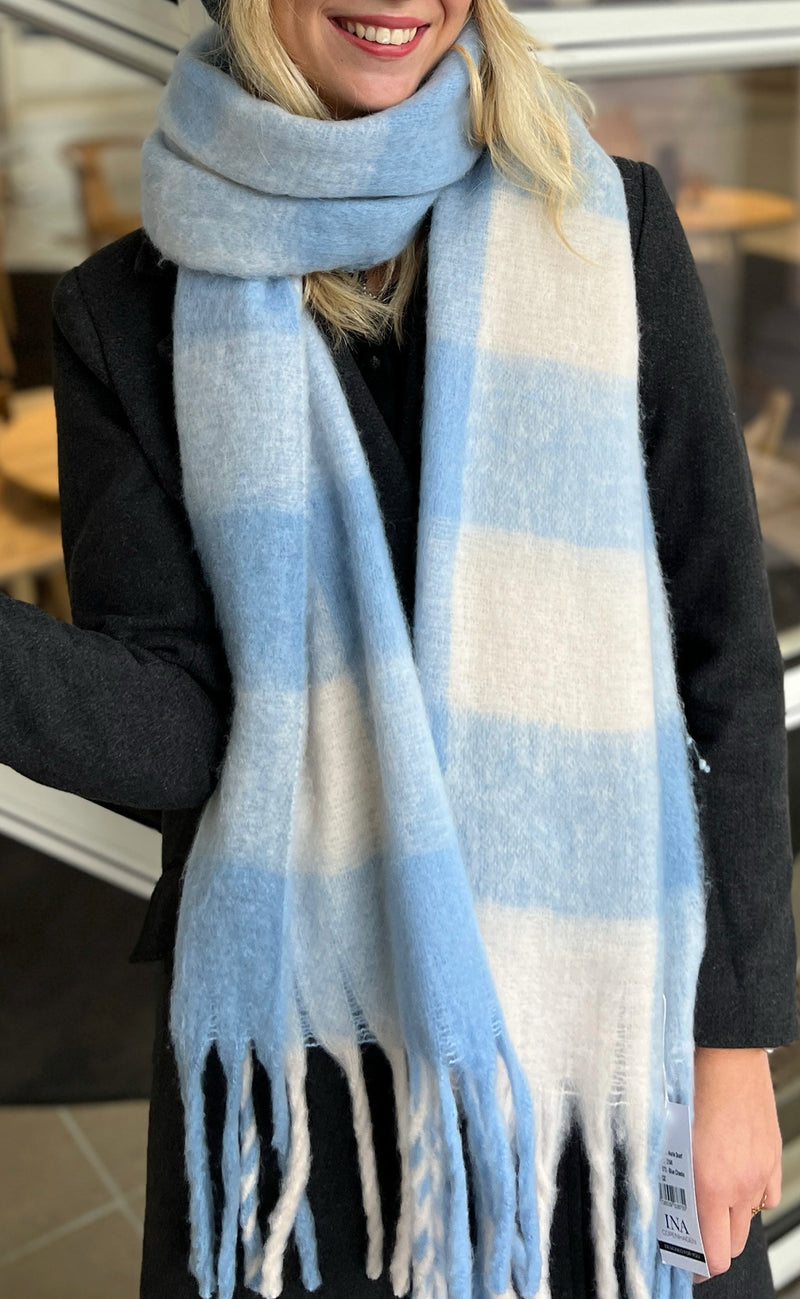 INA Copenhagen HalsSkjerf - Merle - Blue Checks