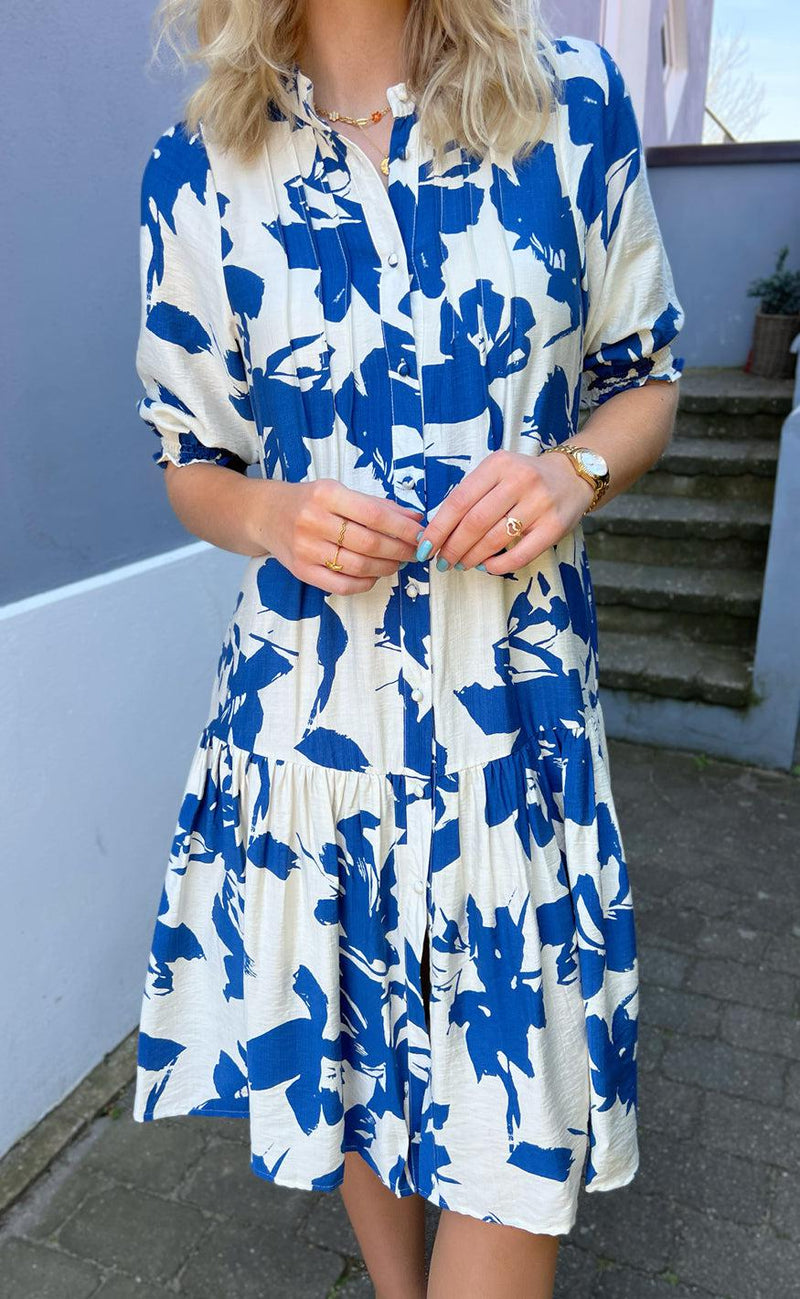 INA Copenhagen Kjole - Anja - White / Blue Flower