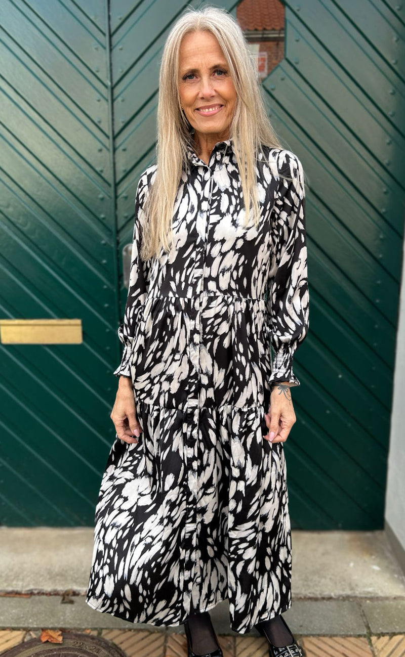 INA Copenhagen Kjole - Anna - Black / White Print