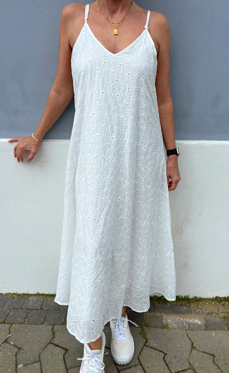 INA Copenhagen Kjole - Klara - White Broderi Anglaise