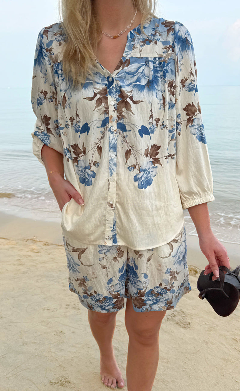 Say INA Copenhagen Skjorte - Carly - Off White W. Blue / Brown Flowers
