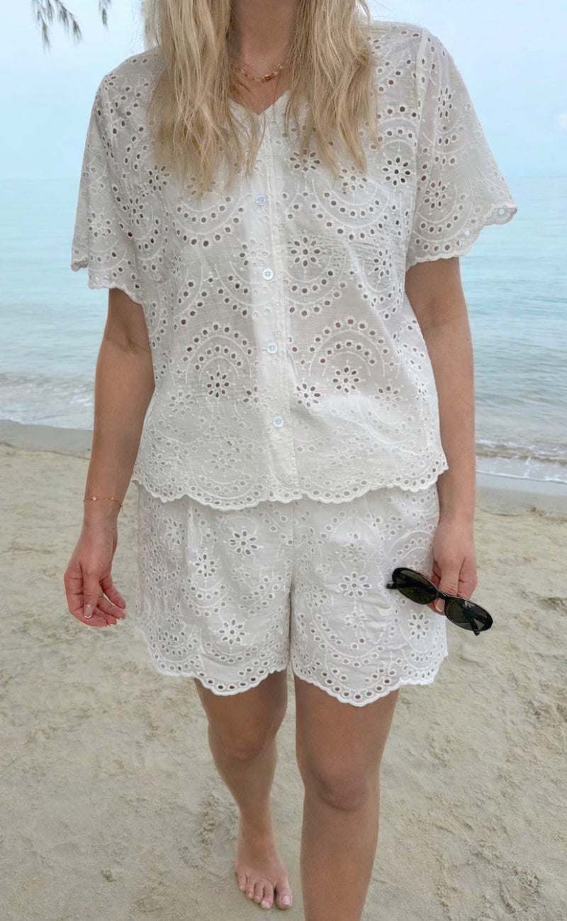 Say INA Copenhagen Skjorte - Emilia Embroidery - White