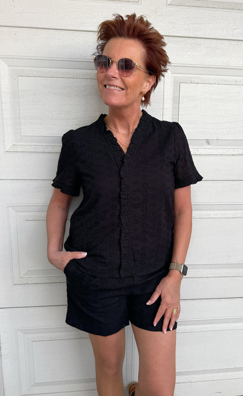 Say INA Copenhagen Topp - Catja - Black Broderie Anglaise