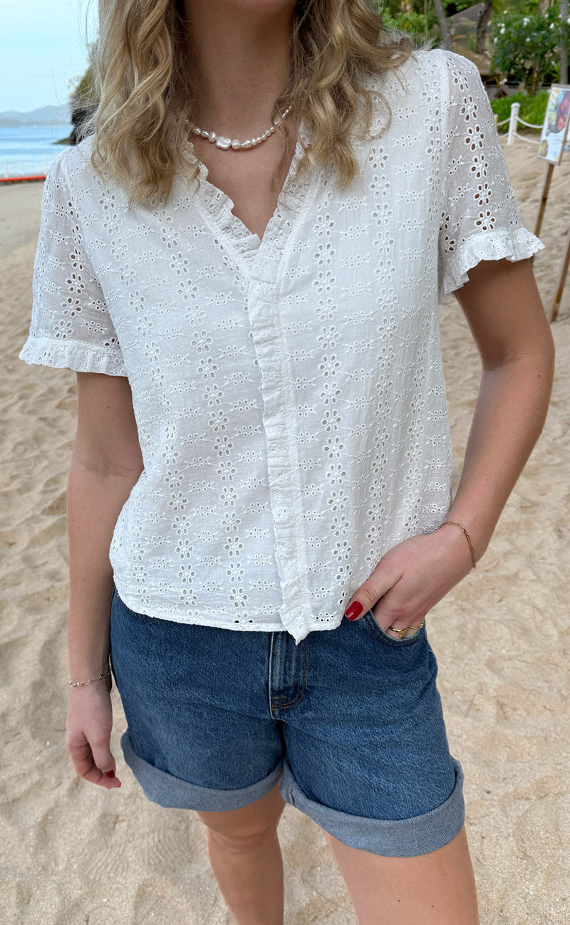 Say INA Copenhagen Topp - Catja - White Broderie Anglaise