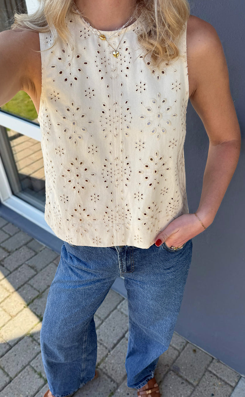 Say INA Copenhagen Topp - Naja - Off White Denim W. Embroidery