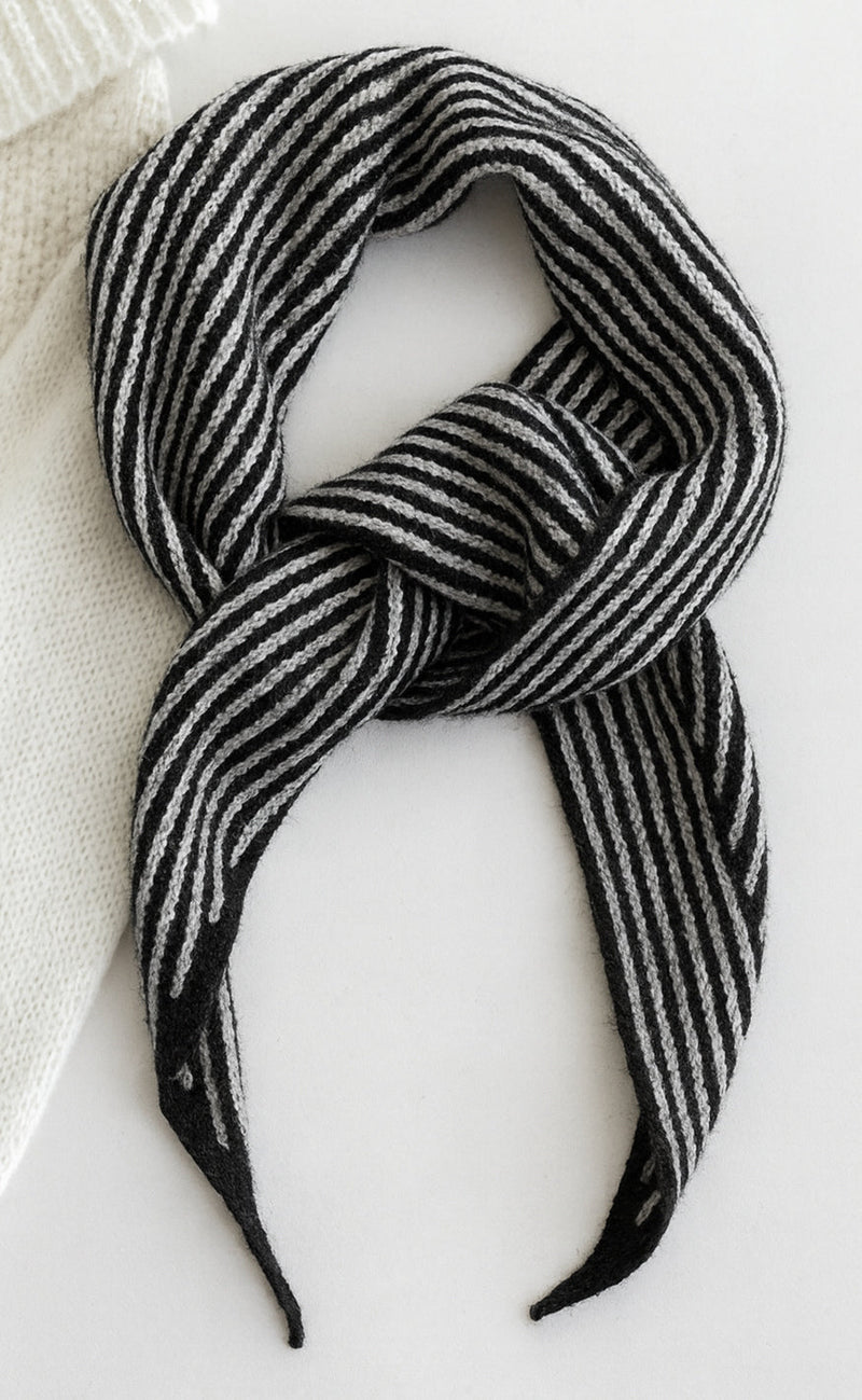 Say INA Copenhagen Tørklæde - Sophie - Black Striped