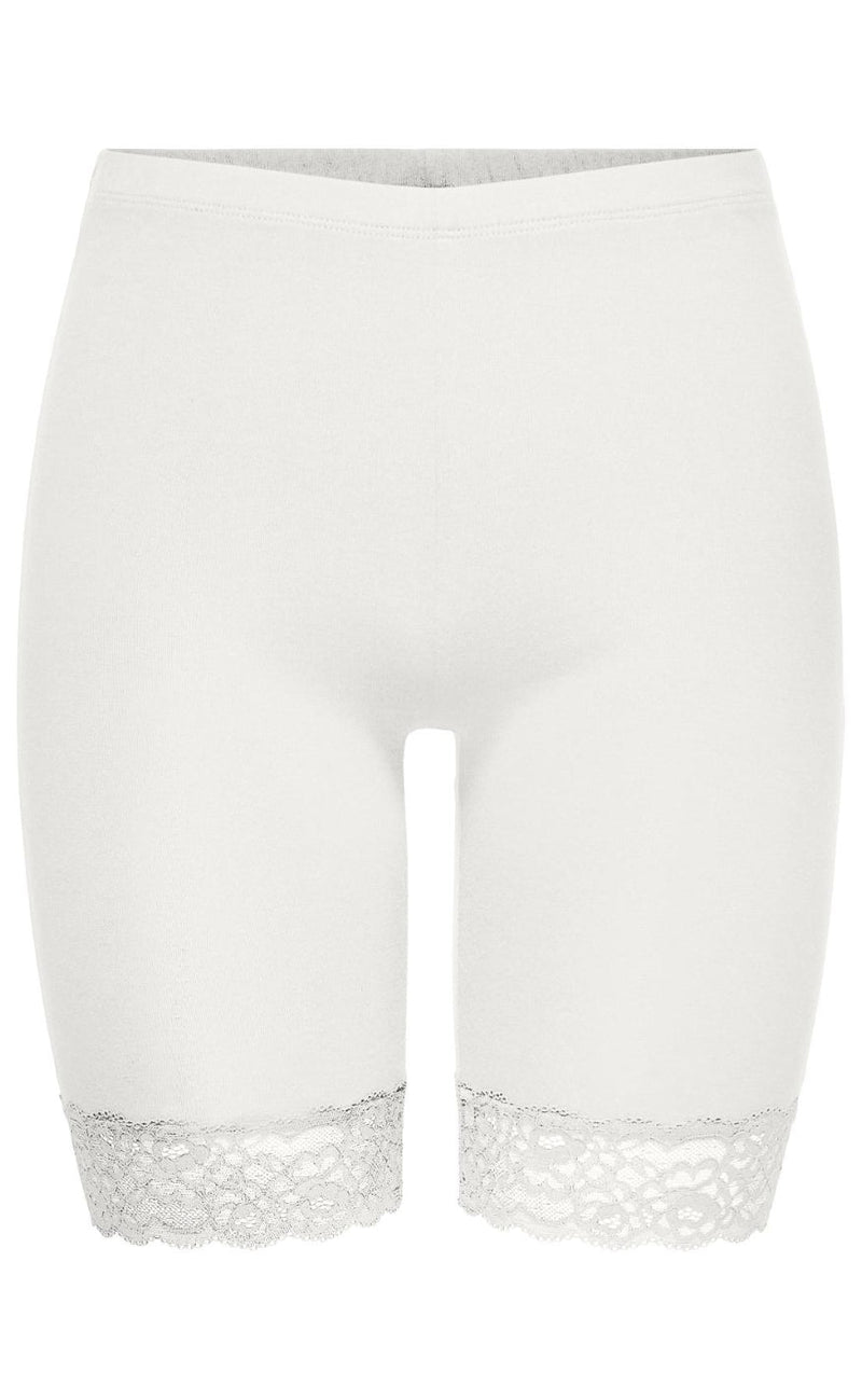 JDY Shorts - Ava Lace - Cloud Dancer
