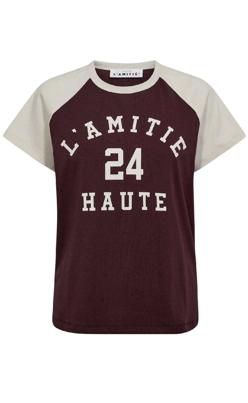 Haute L'Amitié T-Shirt - Neckline College - Amarone