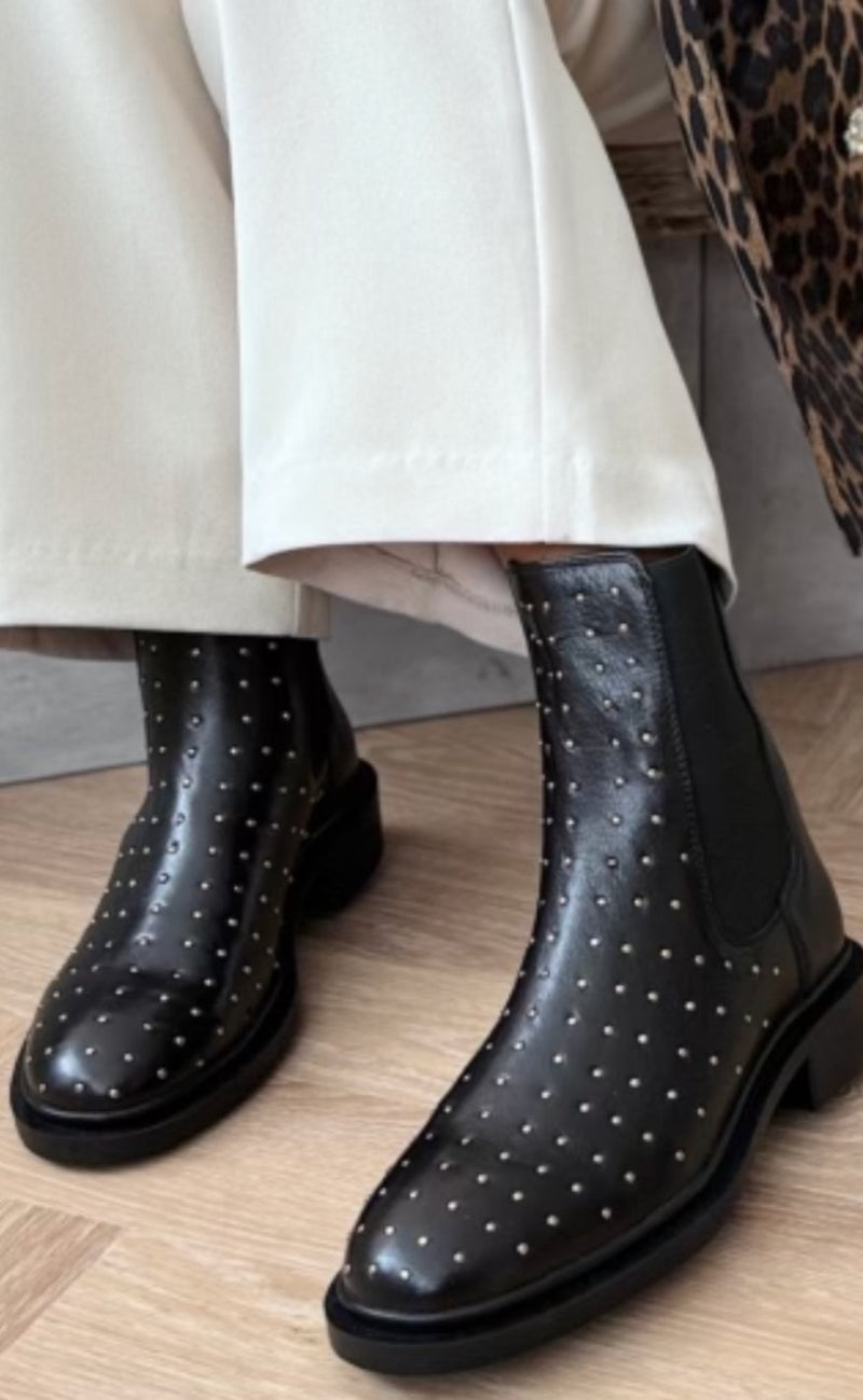 Copenhagen Shoes Støvler - Women Support Women - Black