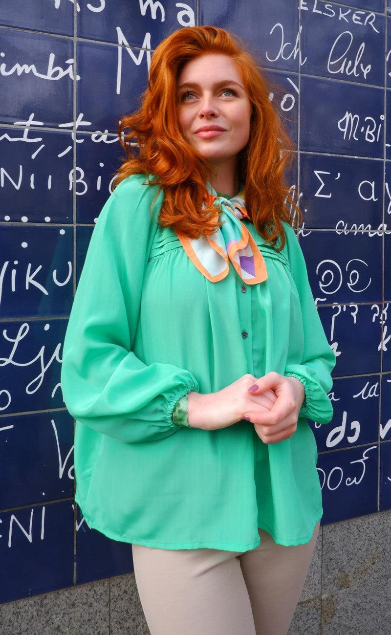 Black Colour Bluse - Luna Bao - Vibrant Green