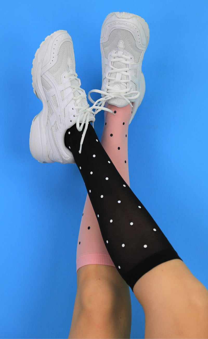 Black Colour Strømper - Aura Knee High Socks - Dots Black