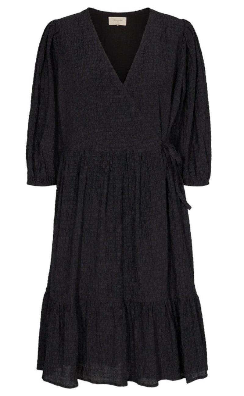 Freequent Kjole - Magnolia - Black