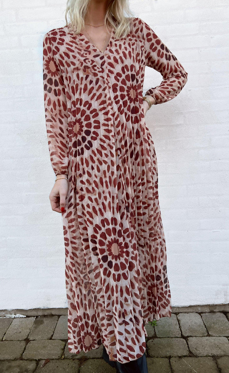 INA Copenhagen Kjole - Aya Plisse - Camel