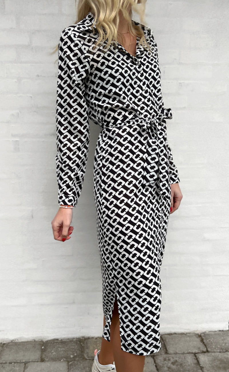INA Copenhagen Kjole - Isa - Black Square
