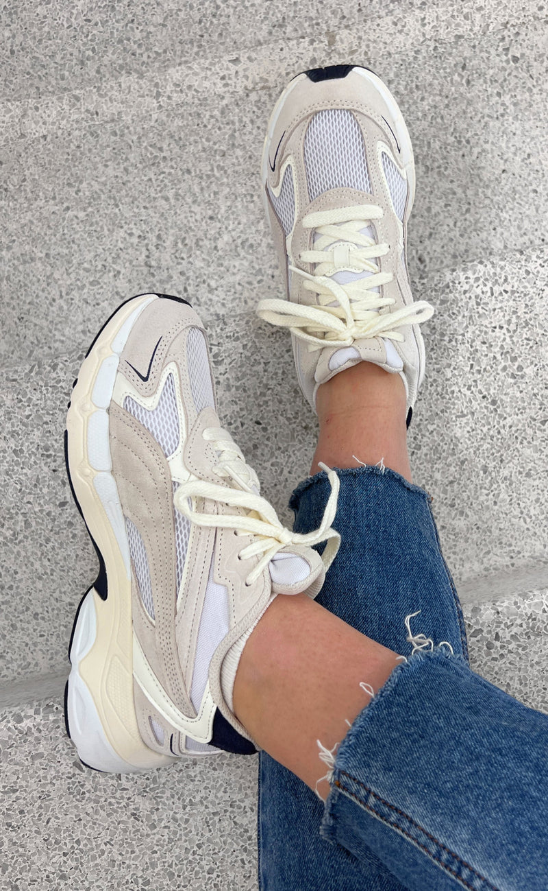 Puma Sneakers - Teveris Nitro - Warm White Parisian Night