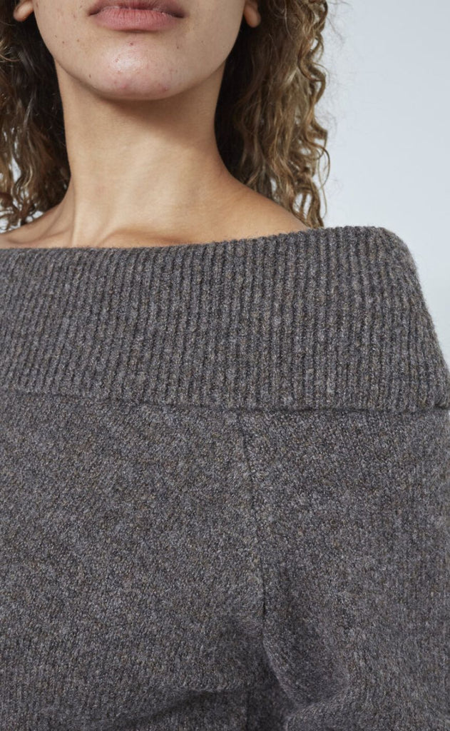 Sisters Point Genser - Luca-OS - Brown Mel.
