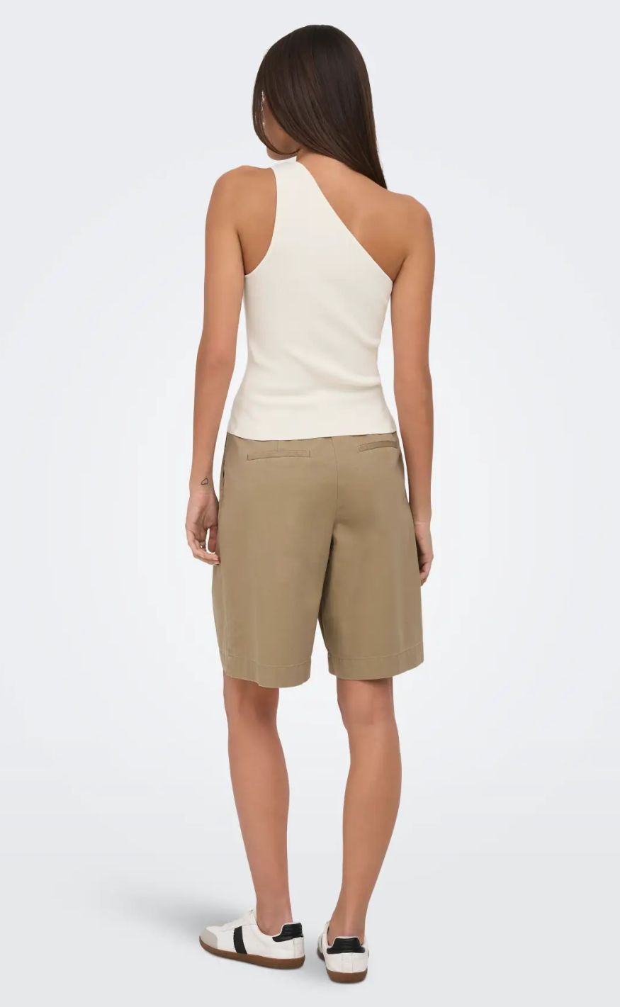 ONLY Topp - Milo One Shoulder - Cloud Dancer