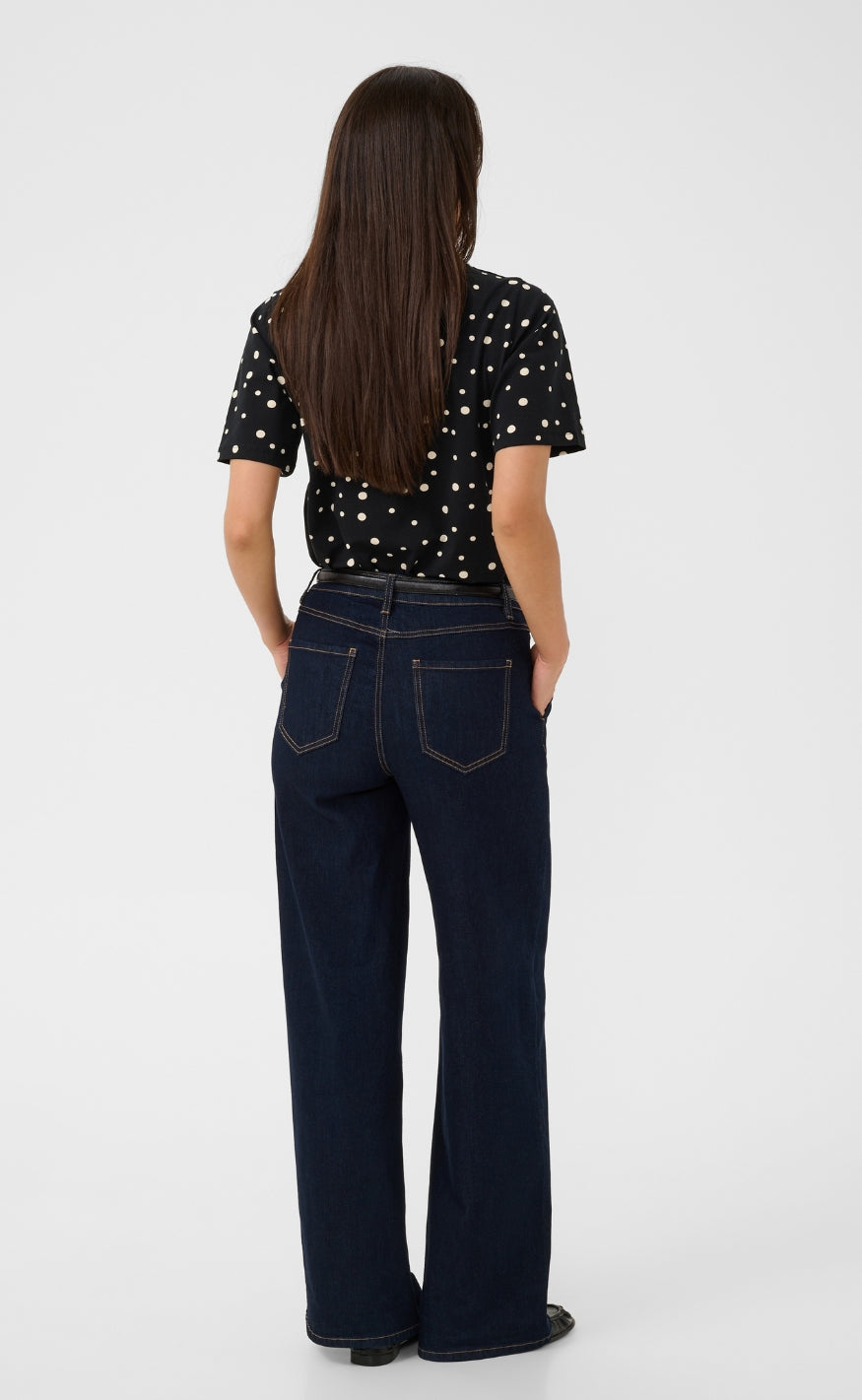 Culture T-shirt - Nanni Gith - Black/Whitecap Dot