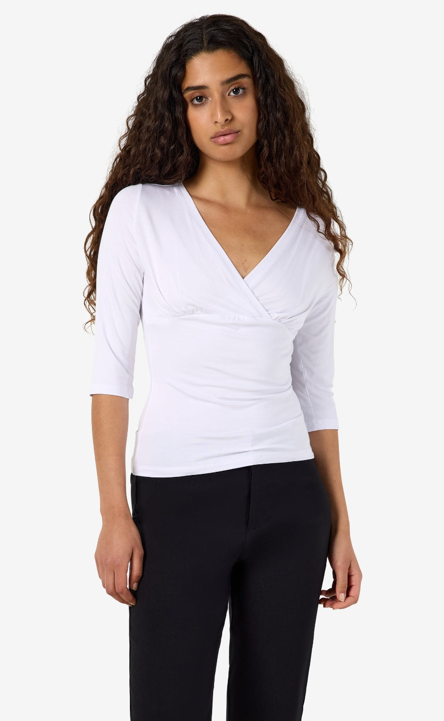 Noisy May Topp - June 3/4 V-Neck - Snow White