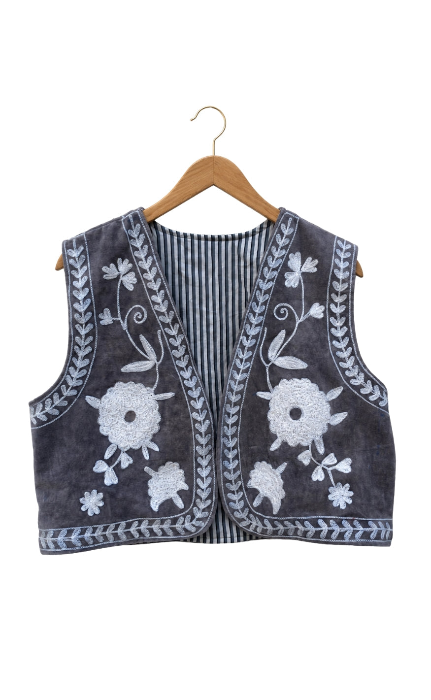 Say INA Copenhagen Vest - Abella - Dark Blue Velvet W. Light Blue Embroidery
