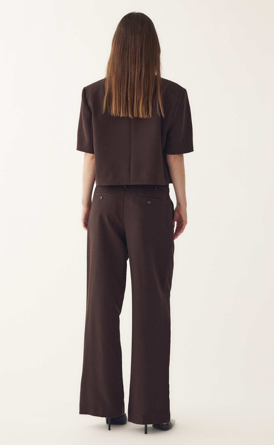 Noella Blazer - Leanne Crop - Chocolate