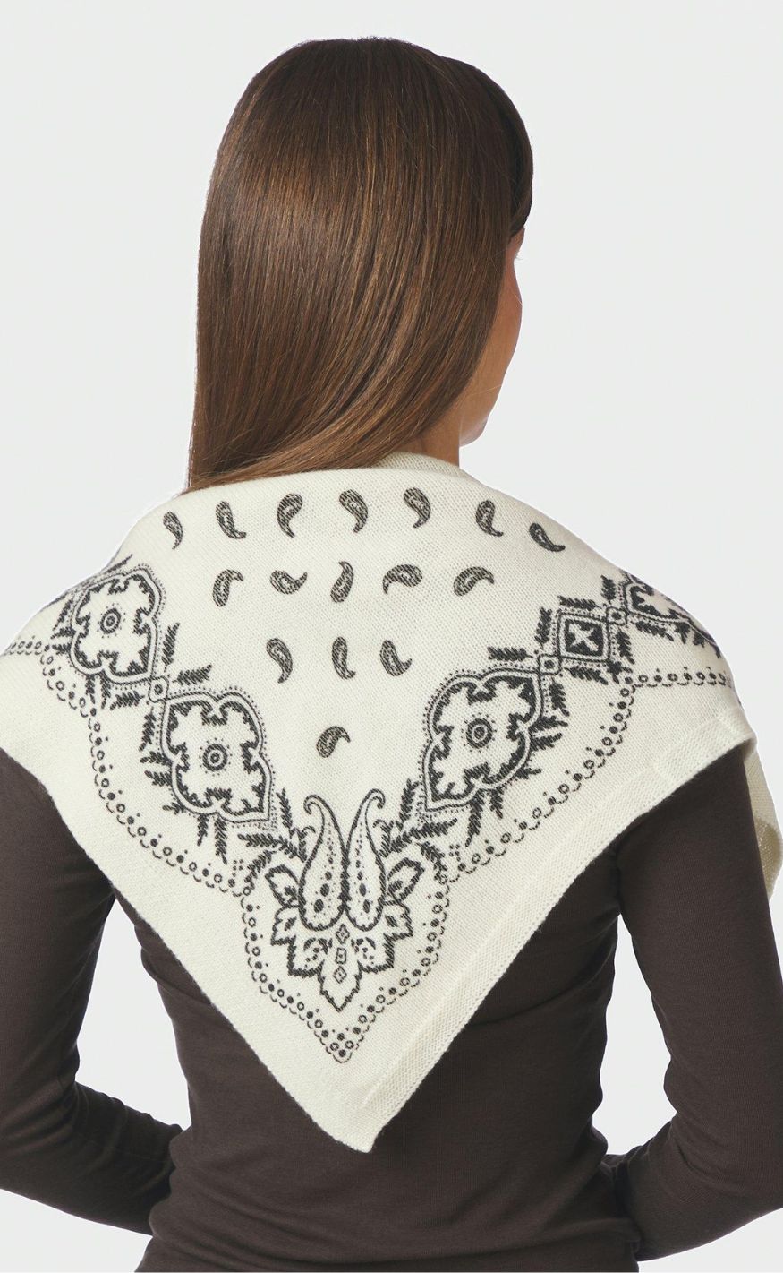 Neo Noir Skjerf - Adelina Paisley - Off White