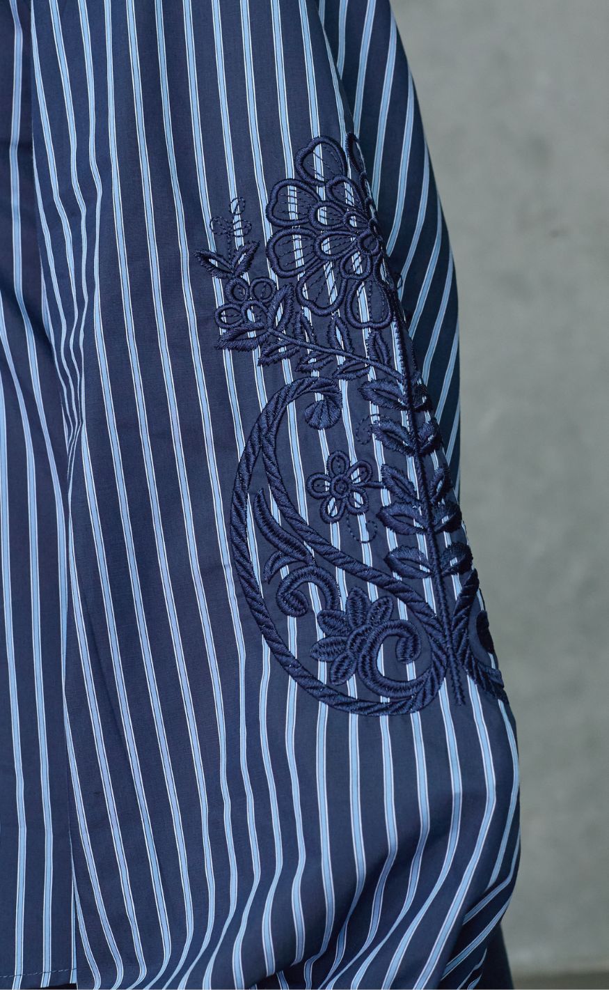 Love & Divine Bluse - love1529-2 - Navy Stripes