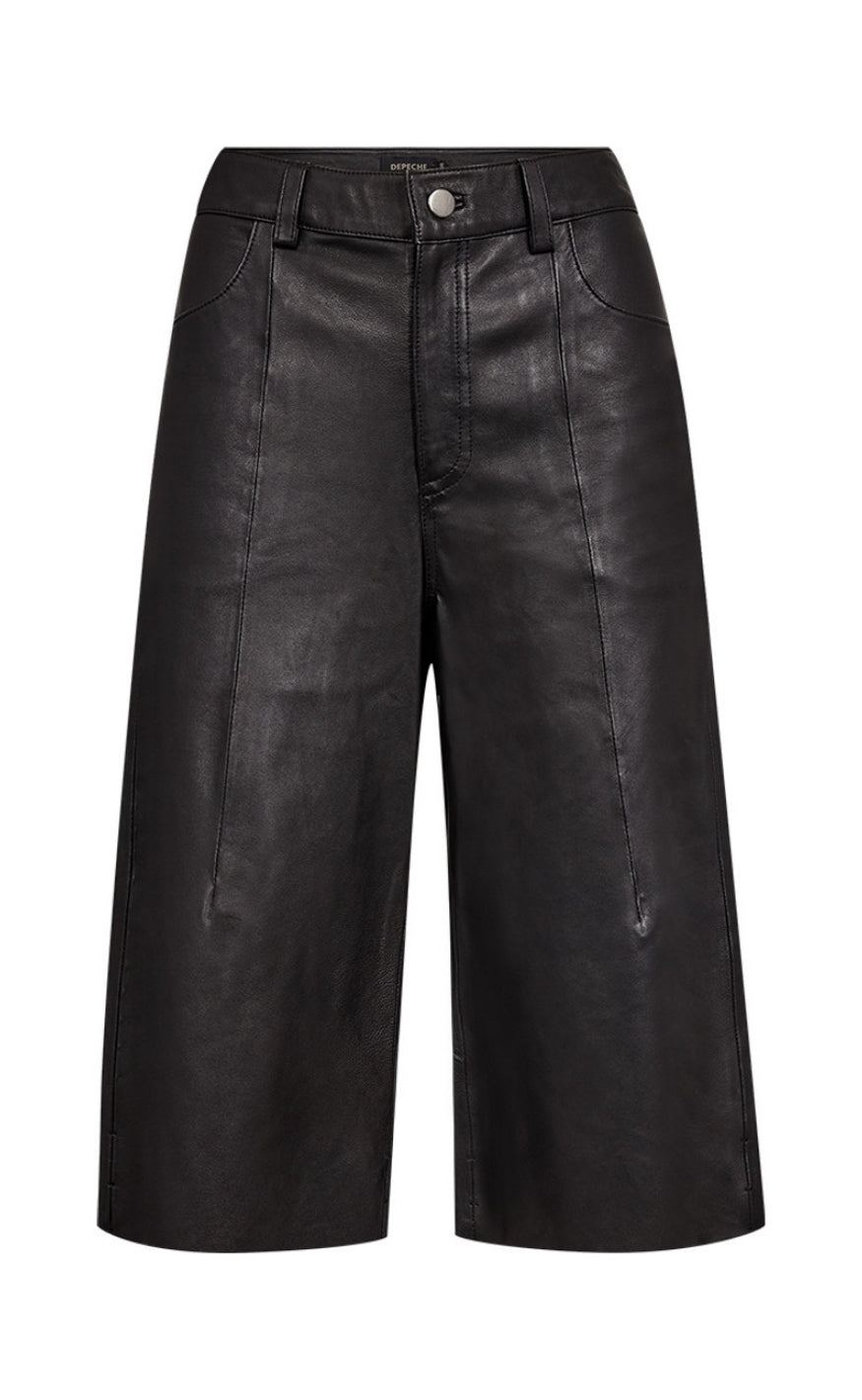 Depeche Shorts - Boa Bermuda - Black