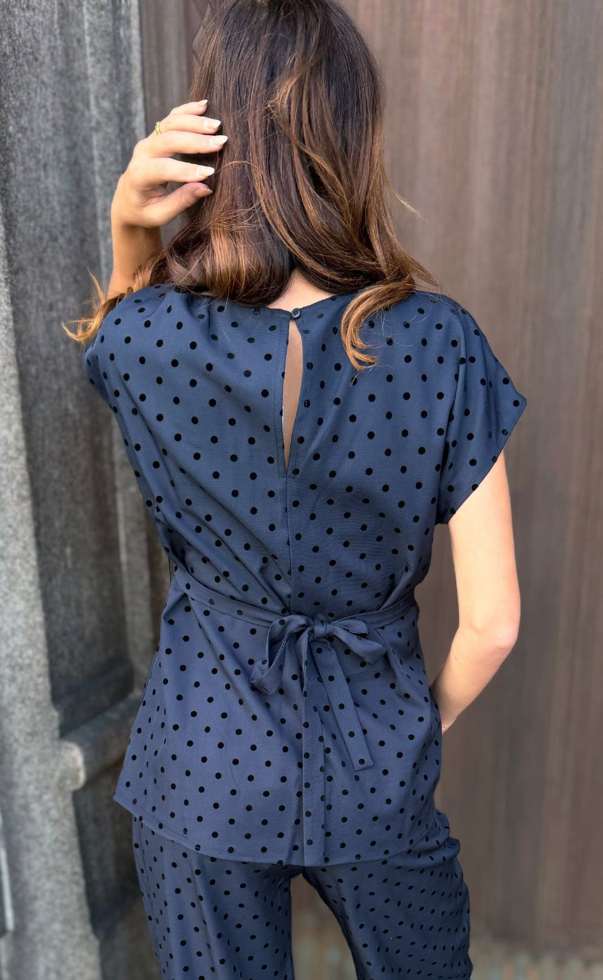 Sisters Point Topp - VIKSA-Topp1 - Navy Dot