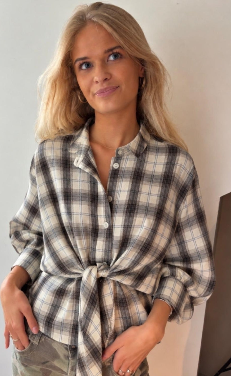 Continue Skjorte - Leann Wrap - Sand Check