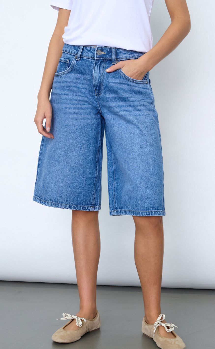 Sisters Point Shorts - OFIRA-SHO - Mid Blue Denim