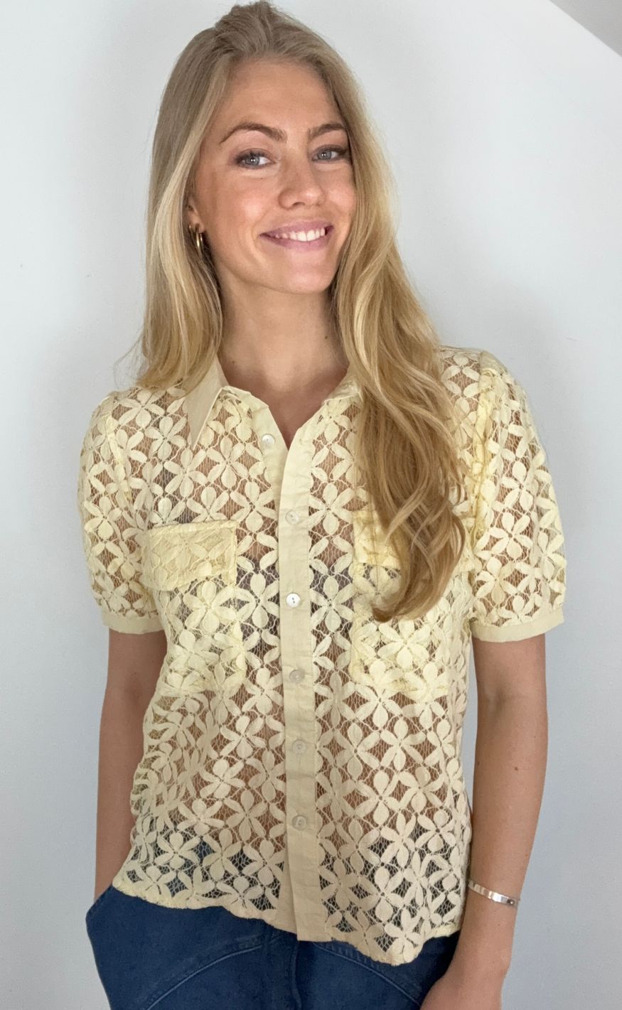 Continue Bluse - Charlotte Lace SS - Light Yellow