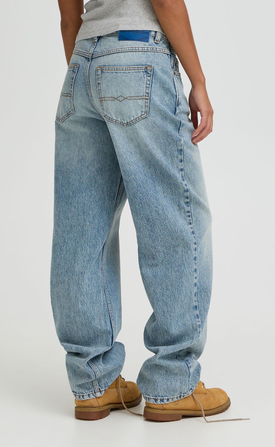BALL Original Jeans - Saga Mw Straight - 90S Medium Blue Indiigo