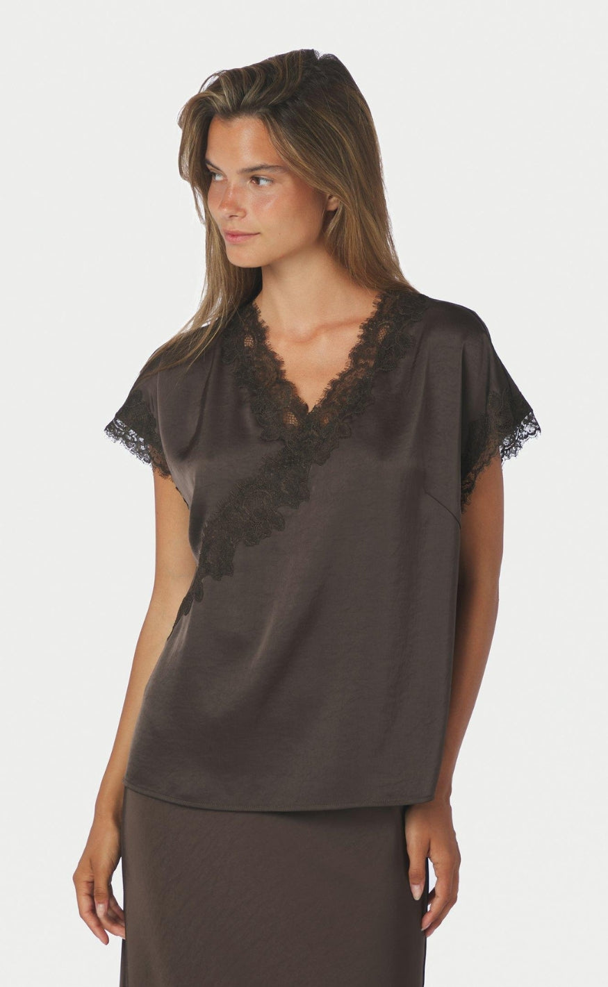 Neo Noir Bluse - Benera Heavy Sateen Lace - Dark Brown