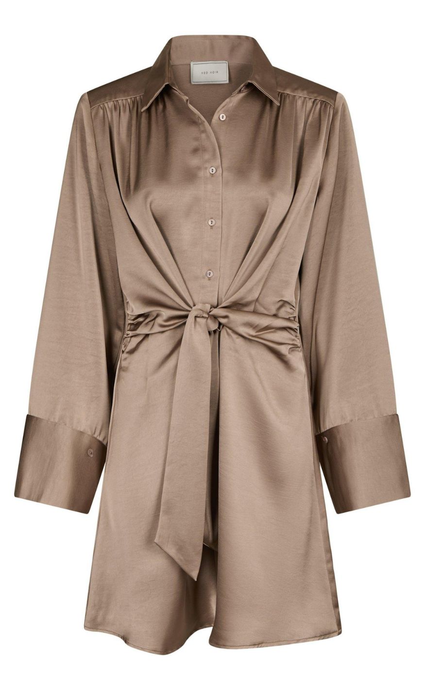 Neo Noir Kjole - Biria Heavy Sateen - Dark Taupe