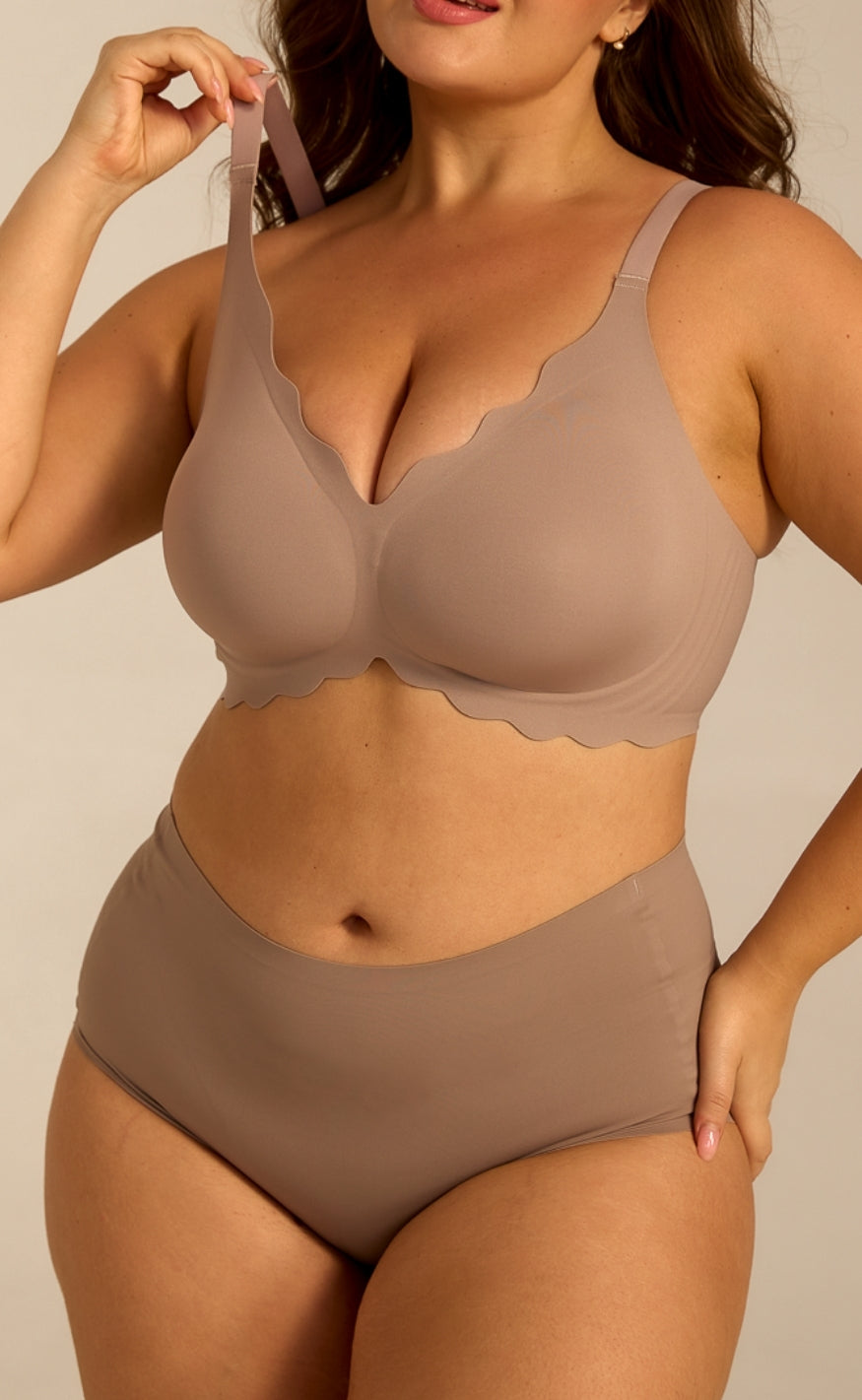 FemiFemme BH - SoftScallop Full Coverage Bøjlefri - Soft Mocha