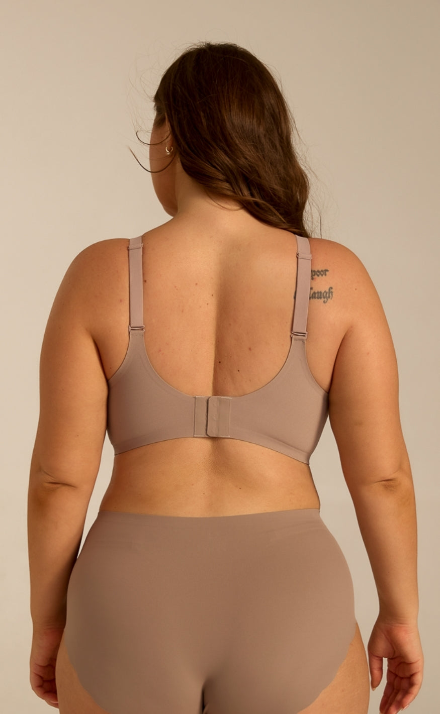 FemiFemme BH - SoftScallop Full Coverage Bøjlefri - Soft Mocha