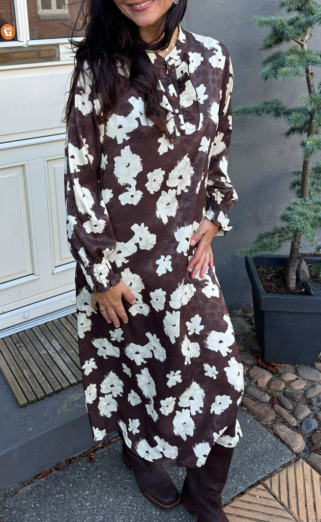 Say INA Copenhagen Kjole - Ella - Dark Brown W. White Flowers
