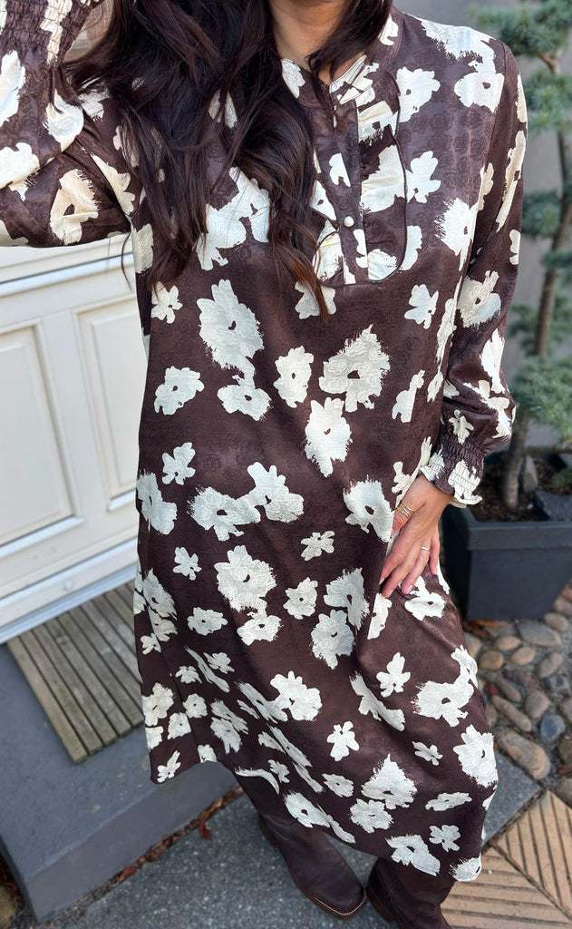 Say INA Copenhagen Kjole - Ella - Dark Brown W. White Flowers